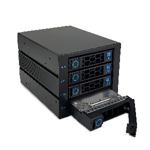 FANTEC WR-C3141-6G SAS/SATA (6G) Backplane für 4x 3,5"/2,5" HDD/SSD 02550B